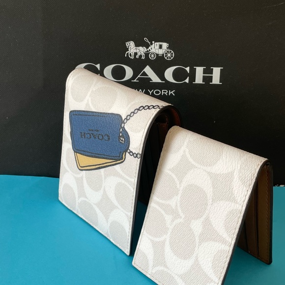 NWT Coach 3 In 1 Wallet In Signature Canvas With Trompe L'oeil Print Multi Color - Picture 3 of 7